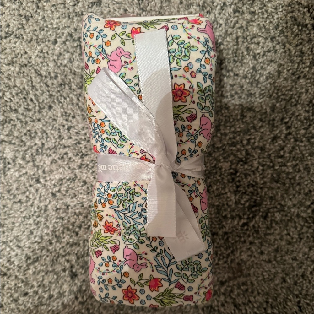 Magnetic me swaddle blanket